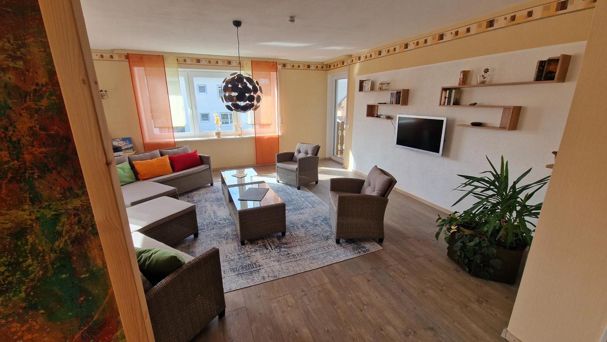 Ferienwohnung Wiesental 89331 Burgau, Wiesentalstrasse 1 Dış mekan fotoğraf