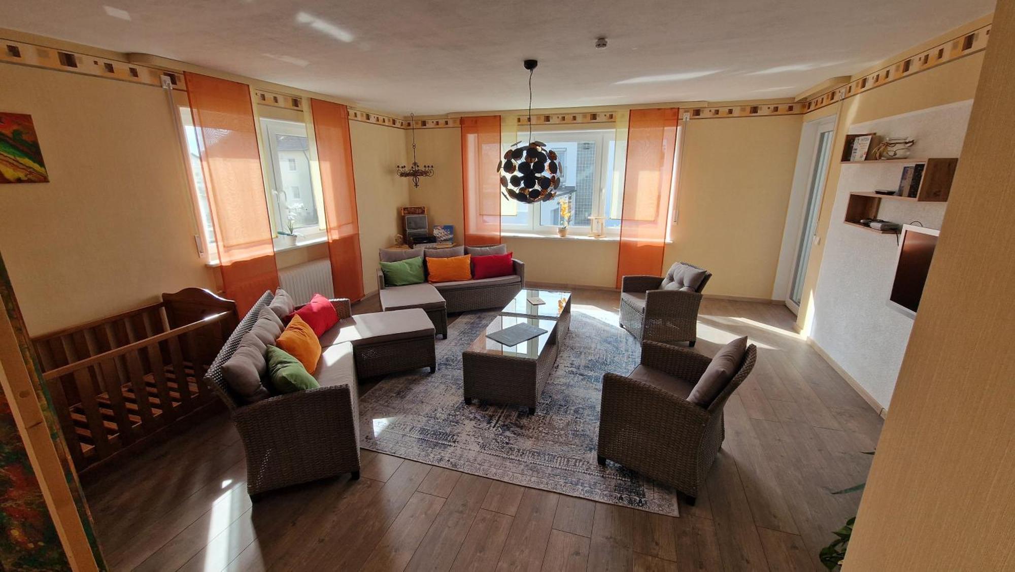 Ferienwohnung Wiesental 89331 Burgau, Wiesentalstrasse 1 Dış mekan fotoğraf